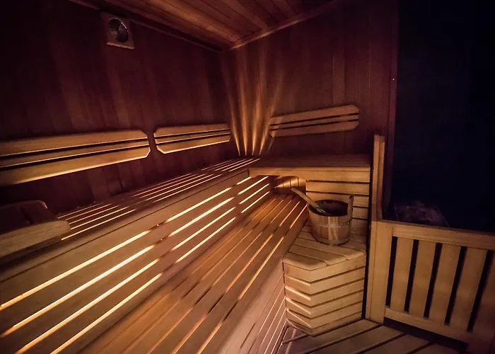 Victoria アパートホテル 4*